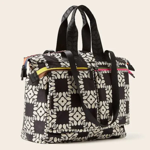 axis_tote_3-9.webp Orla Kiely Gifts Under £200-Axis Tote