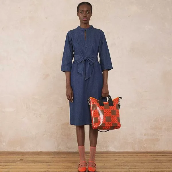 carry_grab_bucket_bag_1-3.webp Orla Kiely Gifts Under £200-Carry Grab Bucket Bag