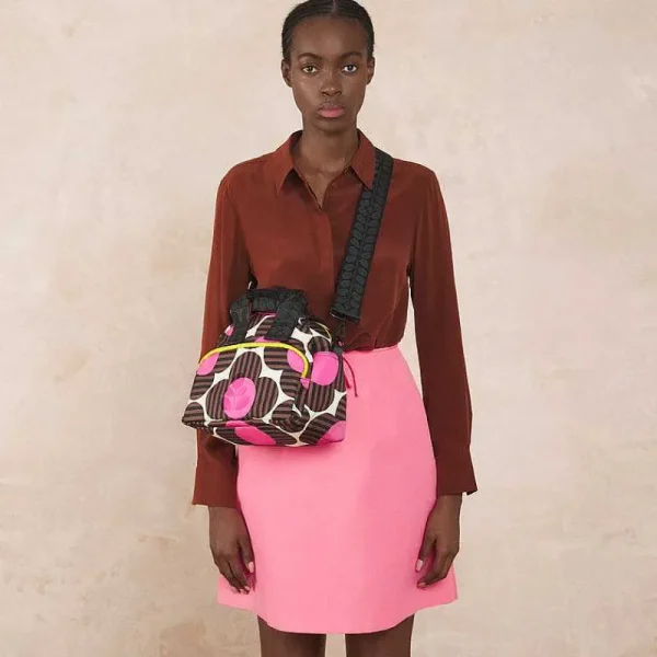 radial_handbag_0-6.webp Orla Kiely Gifts Under £200-Radial Handbag